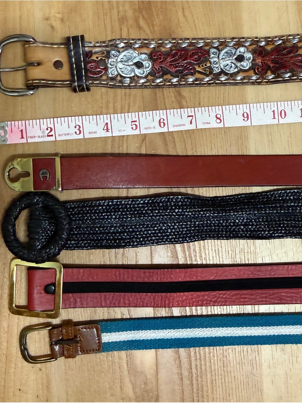 Assorted Women's Belt Set —, including leather Etienne Aigner